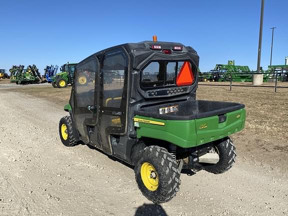 Image of John Deere XUV 560E S4 equipment image 4