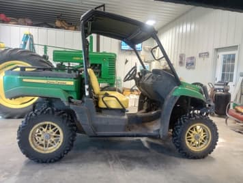 Main image John Deere XUV 560E