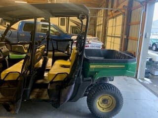 Image of John Deere XUV 560E S4 equipment image 4