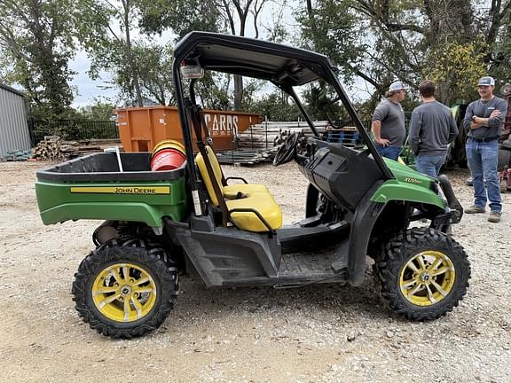 Image of John Deere XUV 590E equipment image 2