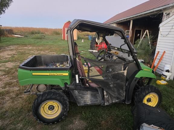 Image of John Deere XUV 590M equipment image 3