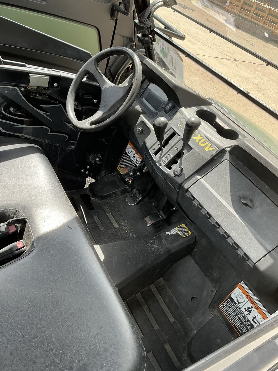 Image of John Deere XUV 590M Image 1