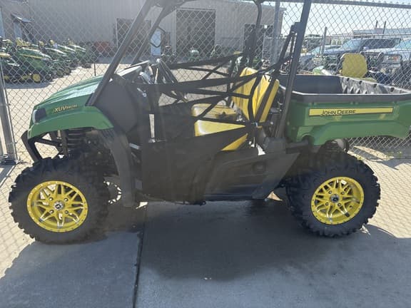 Image of John Deere XUV 590M equipment image 2