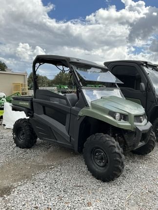 2018 John Deere XUV 590M Equipment Image0