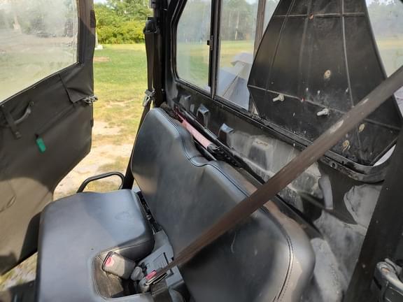 Image of John Deere XUV 590M equipment image 3