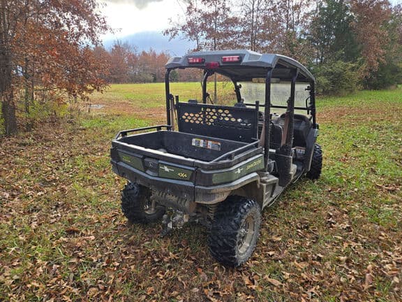 Image of John Deere XUV 590M S4 equipment image 2