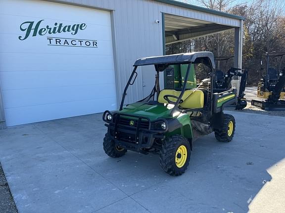 Image of John Deere XUV 825E equipment image 2