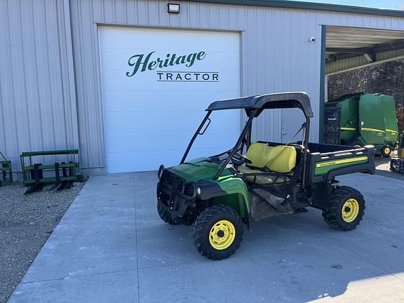 Image of John Deere XUV 825E equipment image 1