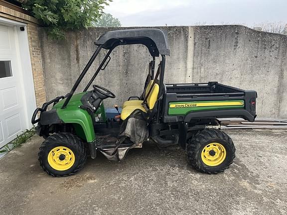 Image of John Deere Gator XUV 825i Primary image