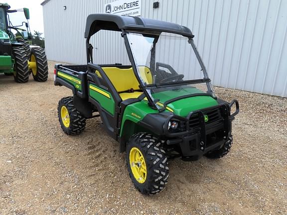 Image of John Deere XUV 825M equipment image 3