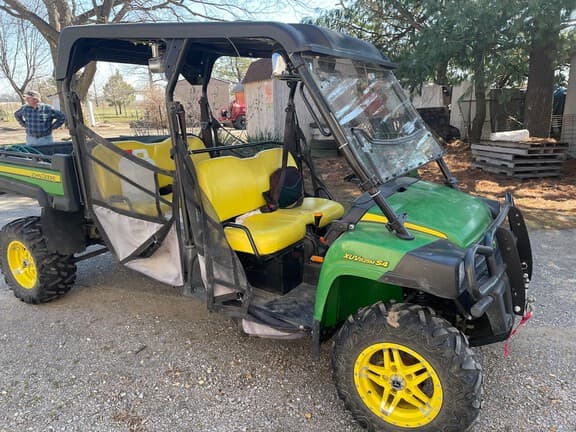 Image of John Deere XUV 825M S4 equipment image 3