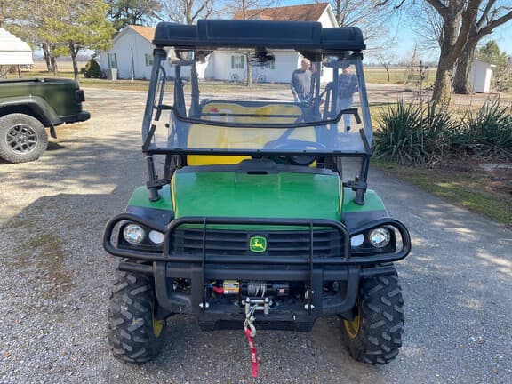 Image of John Deere XUV 825M S4 equipment image 2