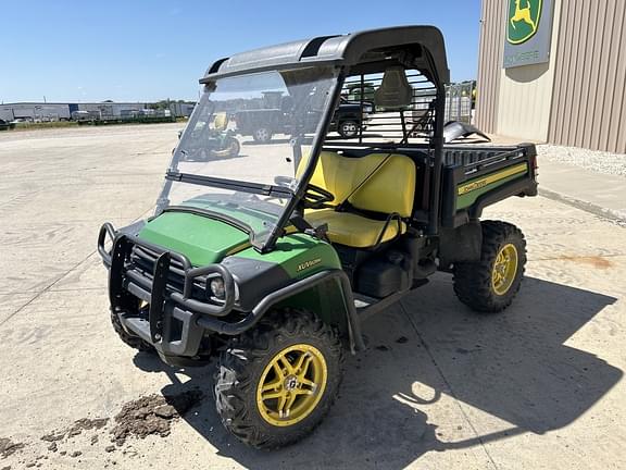 Image of John Deere XUV 825M equipment image 3