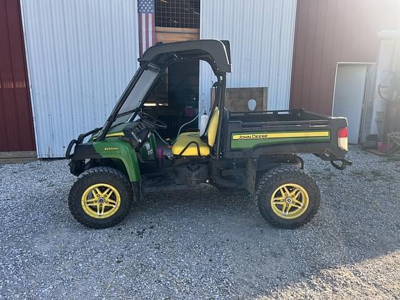 Image of John Deere XUV 825M Primary image