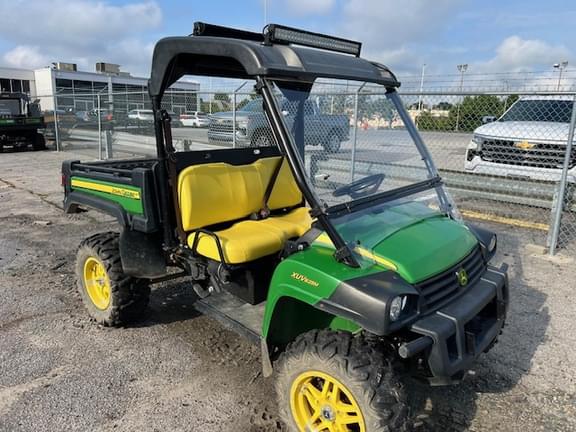 Image of John Deere XUV 825M Primary image