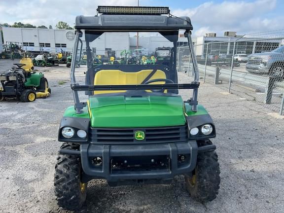 Image of John Deere XUV 825M equipment image 1