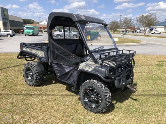 2018 John Deere XUV 825M Equipment Image0