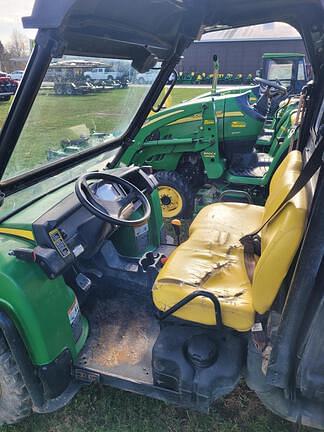 Image of John Deere XUV 825M equipment image 4