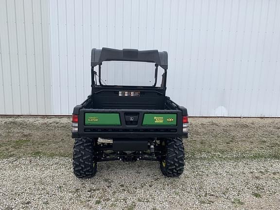 Image of John Deere XUV 825M equipment image 3