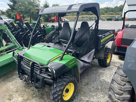 Image of John Deere XUV 825M equipment image 1