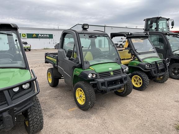 Image of John Deere XUV 825M Image 1