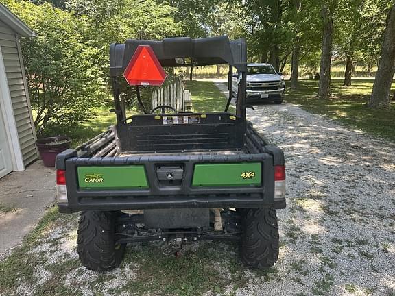 Image of John Deere XUV 825M equipment image 2