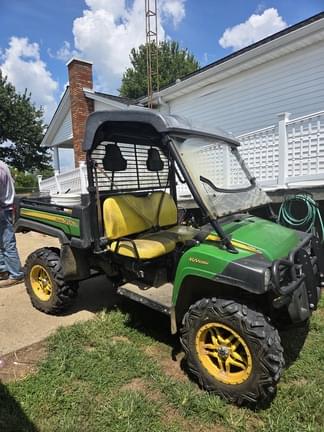 Image of John Deere XUV 825M Primary image