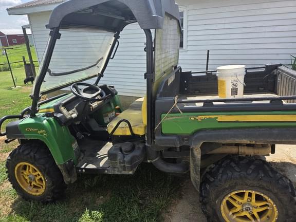 Image of John Deere XUV 825M equipment image 4