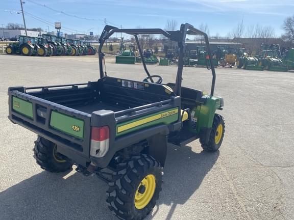 Image of John Deere XUV 825M equipment image 4