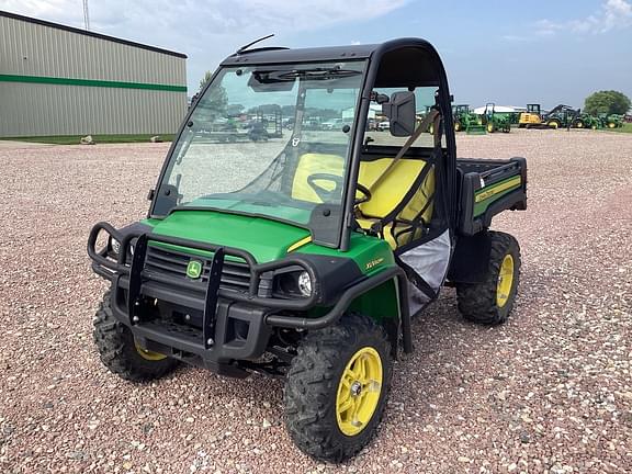 Image of John Deere XUV 825M Primary image