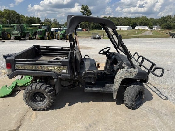 2018 John Deere XUV 825M Equipment Image0