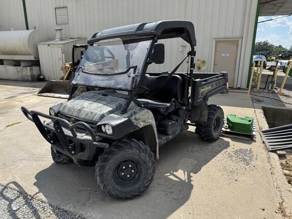 Image of John Deere XUV 825M equipment image 3