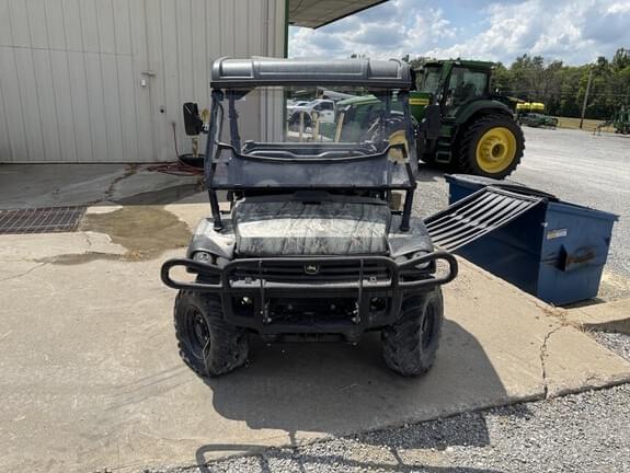 Image of John Deere XUV 825M equipment image 2