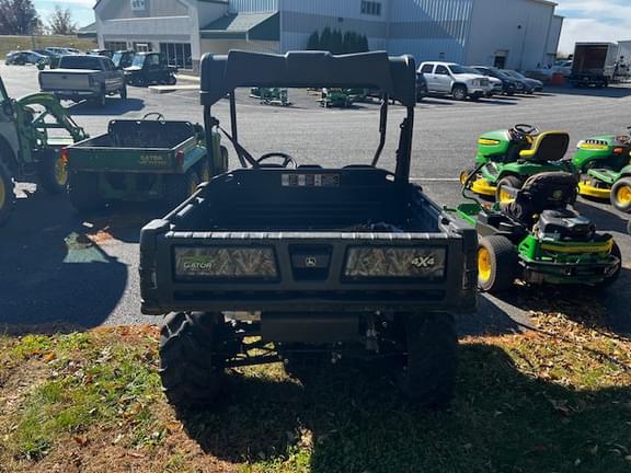 Image of John Deere XUV 825M equipment image 2