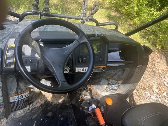 Image of John Deere XUV 825M equipment image 3