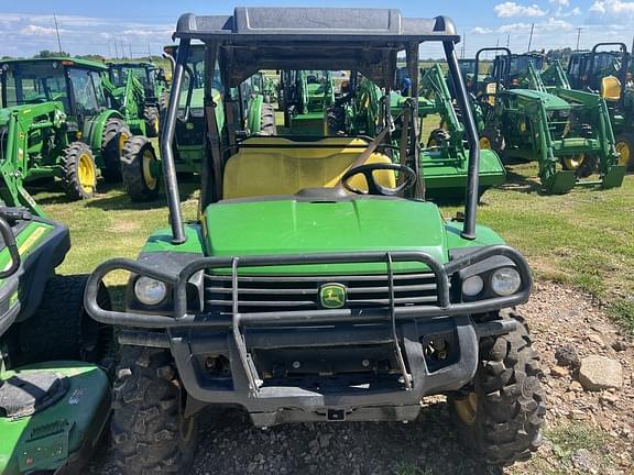 Image of John Deere XUV 825M equipment image 1