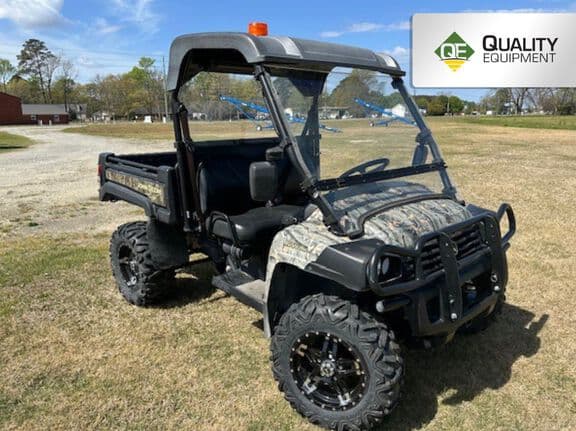 Image of John Deere XUV 825M Primary image