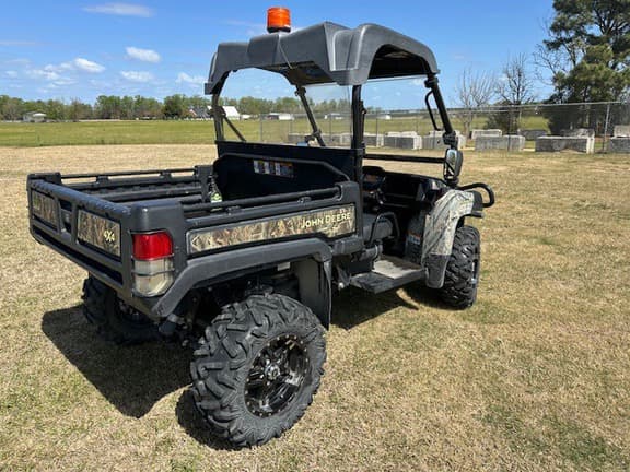 Image of John Deere XUV 825M equipment image 2