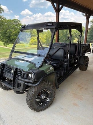 2018 John Deere XUV 825M S4 Equipment Image0