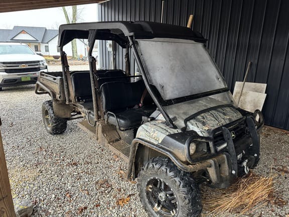 Main image John Deere XUV 825M S4