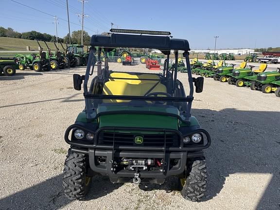 Image of John Deere XUV 825M S4 equipment image 1