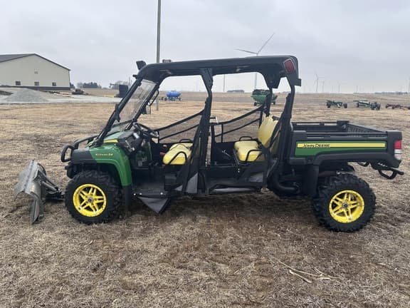 Image of John Deere XUV 825M S4 equipment image 3