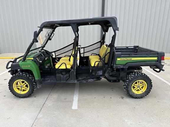 Image of John Deere XUV 825M S4 Primary image