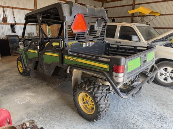 Image of John Deere XUV 825M S4 equipment image 1