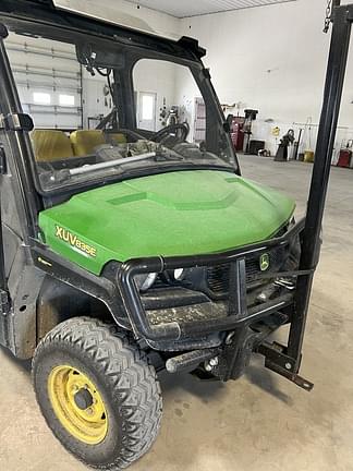 Image of John Deere Gator XUV 835E equipment image 4