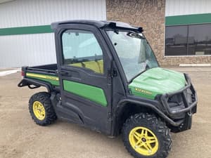 2018 John Deere XUV 835M Image