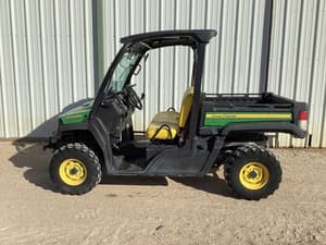 2018 John Deere XUV 835M Image