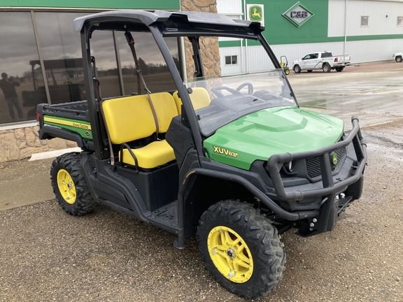 Main image John Deere XUV 835M