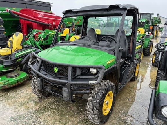 Image of John Deere XUV 835M equipment image 1