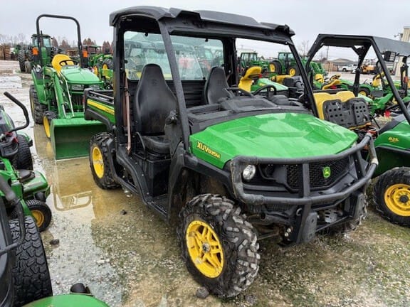 2018 John Deere XUV 835M Equipment Image0